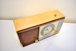 Coppertone 1964 Silvertone Model 6036 Vacuum Tube AM Clock Radio Excellent Condition and Great Sounding!