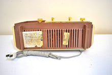 画像をギャラリービューアに読み込む, Coppertone 1964 Silvertone Model 6036 Vacuum Tube AM Clock Radio Excellent Condition and Great Sounding!