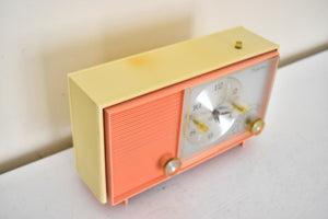 Pink and Ivory 1964 Silvertone Model 5039 Vacuum Tube AM Clock Radio Excellent Condition and Great Sounding!