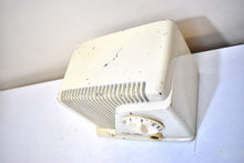 画像をギャラリービューアに読み込む, アンバーブラウン ベークライト 1948 RCA Victor Model 8-X-541 真空管AMラジオサウンド 大好評ベークライト！