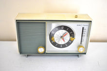 Load image into Gallery viewer, Monterey Blue 1964 Silvertone Model 4035 Vacuum Tube AM Clock Radio Excellent Condition and Great Sounding!