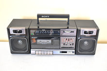 Load image into Gallery viewer, GenX 80's Sony Model CFS-1000 AM FM Cassette Boombox Radio! Sounds Great Excellent Condition! Everything Works!