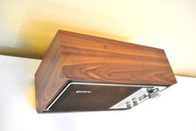 画像をギャラリービューアに読み込む, ソニーだけ！ 1975 ～ 1977 年 Sony モデル TFM-9440W AM/FM ソリッドステート トランジスタ ラジオのサウンドは素晴らしいです。