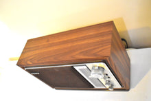 画像をギャラリービューアに読み込む, ソニーだけ！ 1975 ～ 1977 年 Sony モデル TFM-9440W AM/FM ソリッドステート トランジスタ ラジオのサウンドは素晴らしいです。