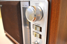 画像をギャラリービューアに読み込む, ソニーだけ！ 1975 ～ 1977 年 Sony モデル TFM-9440W AM/FM ソリッドステート トランジスタ ラジオのサウンドは素晴らしいです。