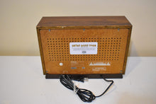 画像をギャラリービューアに読み込む, ソニーだけ！ 1975 ～ 1977 年 Sony モデル TFM-9440W AM/FM ソリッドステート トランジスタ ラジオのサウンドは素晴らしいです。