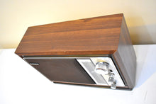 画像をギャラリービューアに読み込む, ソニーだけ！ 1975 ～ 1977 年 Sony モデル TFM-9440W AM/FM ソリッドステート トランジスタ ラジオのサウンドは素晴らしいです。