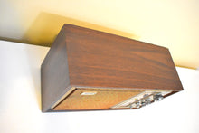 画像をギャラリービューアに読み込む, ソニーだけ！ 1975 ～ 1977 年 Sony モデル TFM-9440W AM/FM ソリッドステート トランジスタ ラジオのサウンドは素晴らしいです。