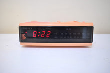 Charger l&#39;image dans la galerie, Go-Go&#39;s Pink 1980s Sony Dream Machine Model ICF-C3W AM FM Digital Alarm Clock Radio! Excellent Condition! Rare Color!