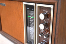 Charger l&#39;image dans la galerie, Sony Only! 1975-1977 Sony Model TFM-9450W AM/FM Solid State Transistor Radio Sounds Great!