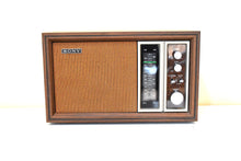 Charger l&#39;image dans la galerie, Sony Only! 1975-1977 Sony Model TFM-9450W AM/FM Solid State Transistor Radio Sounds Great!