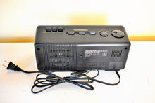 Load image into Gallery viewer, Matte Black Soundesign Model 3827 BLK AM FM Digital Alarm Clock Radio! Excellent Condition!