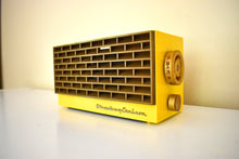 Load image into Gallery viewer, Banana Yellow 1954 Stromberg Carlson Model T4 AM Vacuum Tube Radio Rare Model! Rare Color!