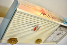 画像をギャラリービューアに読み込む, Pastel Blue 1960 Sylvania Model 5C13B Vacuum Tube AM Clock Radio Beautiful and Rare Color! Top of the Line Model!