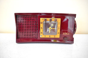 Maroon Burgundy 1955 Travler Model 55C42 Vacuum Tube AM Radio Rare Design! Sounds Great! Excellent Condition!