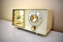 Load image into Gallery viewer, Ivory White Vintage 1962 General Electric Model C-403A AM Vacuum Tube Clock Radio Sounds Great!