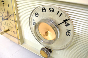 Ivory White Vintage 1962 General Electric Model C-403A AM Vacuum Tube Clock Radio Sounds Great!