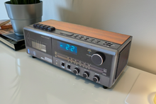 画像をギャラリービューアに読み込む, Walnut Grain Sears Model 23486 AM FM Cassette Digital Alarm Clock Radio! Excellent Condition!