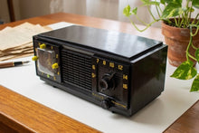 Load image into Gallery viewer, Hornet Black Green 1953 Philco Transitone Model B710 AM Vacuum Tube Radio Rare Unique Color Combo Sounds Great!