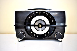 ハーレー ブラック 1954 ゼニス モデル R615Y AM 真空管ラジオ 美品!ファットボーイのように大声で！