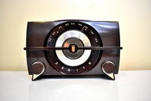 Load image into Gallery viewer, Umber Brown 1954 Zenith Model Y615 AM Vacuum Tube Radio Excellent Condition! Monster Sound!