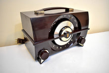 Load image into Gallery viewer, Umber Brown 1954 Zenith Model Y615 AM Vacuum Tube Radio Excellent Condition! Monster Sound!