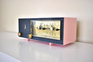 Priscilla Pink Mid Century Vintage 1958 Zenith A519V AM Vacuum Tube Clock Radio Works Great! Excellent Condition!