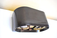 Load image into Gallery viewer, Espresso Brown Owl Eyes 1951 Zenith Model G516 AM Vacuum Tube Radio Great Looking and Sounding!