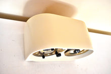 Load image into Gallery viewer, White Owl Eyes 1951 Zenith Model G516 AM Vacuum Tube Radio Great Looking and Sounding! Rare Color!