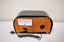 Load image into Gallery viewer, Espresso Brown Owl Eyes 1951 Zenith Model G516 AM Vacuum Tube Radio Great Looking and Sounding!