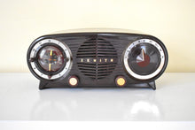 Load image into Gallery viewer, Espresso Brown Bakelite 1954 Zenith Owl Eyes Model L515 AM Vacuum Tube Radio Very Good Condition! Great Sounding!