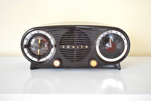 Espresso Brown Bakelite 1954 Zenith Owl Eyes Model L515 AM Vacuum Tube Radio Very Good Condition! Great Sounding!