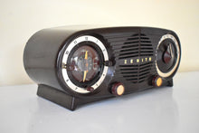 Load image into Gallery viewer, Espresso Brown Bakelite 1954 Zenith Owl Eyes Model L515 AM Vacuum Tube Radio Very Good Condition! Great Sounding!