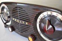 Load image into Gallery viewer, Espresso Brown Bakelite 1954 Zenith Owl Eyes Model L515 AM Vacuum Tube Radio Very Good Condition! Great Sounding!