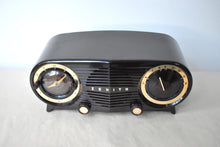 Load image into Gallery viewer, Espresso Brown Bakelite 1954 Zenith Owl Eyes Model L515 AM Vacuum Tube Radio Excellent Condition! Great Sounding!