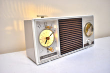 Load image into Gallery viewer, Wood Grain Beige 1967 Zenith Model H-519 Vacuum Tube AM Clock Radio Excellent Condition and Great Sounding!