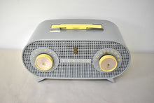 Load image into Gallery viewer, Gull Gray 1955 Zenith Model R-510R Vacuum Tube AM Radio Oval Owl Eyes! Amazing Reception!