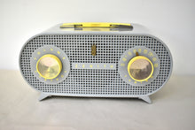 Load image into Gallery viewer, Gull Gray 1955 Zenith Model R-510R Vacuum Tube AM Radio Oval Owl Eyes! Amazing Reception!
