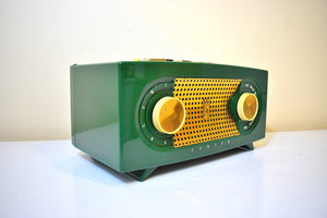 Candy Apple Green 1955 Zenith Model R512F The Broadway Push Button Vacuum Tube AM Radio Excellent Condition & Sounds Great!