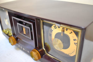 Espresso Brown 1955 Zenith Model R519 AM Vacuum Tube Radio Sleek and Sounds Great!