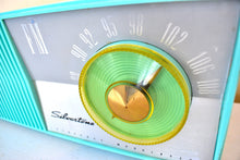 Charger l&#39;image dans la galerie, Aquamarine Turquoise Late 50s Silvertone Model Unknown Vacuum Tube FM Only Radio Sounds Terrific! Excellent Condition!