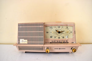 Beige Pink 1958 General Electric Model C421B Vacuum Tube AM Clock Radio Sounds Great!