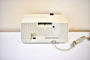 Cream Ivory 1957 RCA Model C-4E Vacuum Tube AM Radio Sounds Great! Excellent Condition!