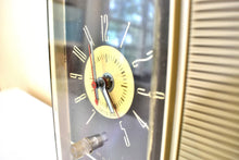 Charger l&#39;image dans la galerie, Bluetooth Ready To Go - &quot;The Space Maker&quot; Sand Beige Vintage 1965 Westinghouse H-211L5 AM Vacuum Tube Alarm Clock Radio Sounds Great! Always On Clock Light Works!
