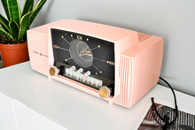 画像をギャラリービューアに読み込む, Princess Pink Mid Century 1959 General Electric Model C-416C Vacuum Tube AM Clock Radio Beauty Sounds Fantastic Excellent Condition! 