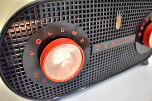 Widow Black and Red 1955 Zenith Model M510Y Vacuum Tube AM Radio Oval Owl Eyes! Amazing Reception!