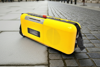 Cab Yellow 80s Lenoxx Street Beat Model CT-72 AM FM Cassette Mini Boombox Radio! Sounds Great Excellent Condition!