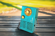 画像をギャラリービューアに読み込む, Seafoam Green 1958 Emerson Vanguard Model 888 AM Portable Transistor Radio Excellent Condition Loud Clear Sounding! 