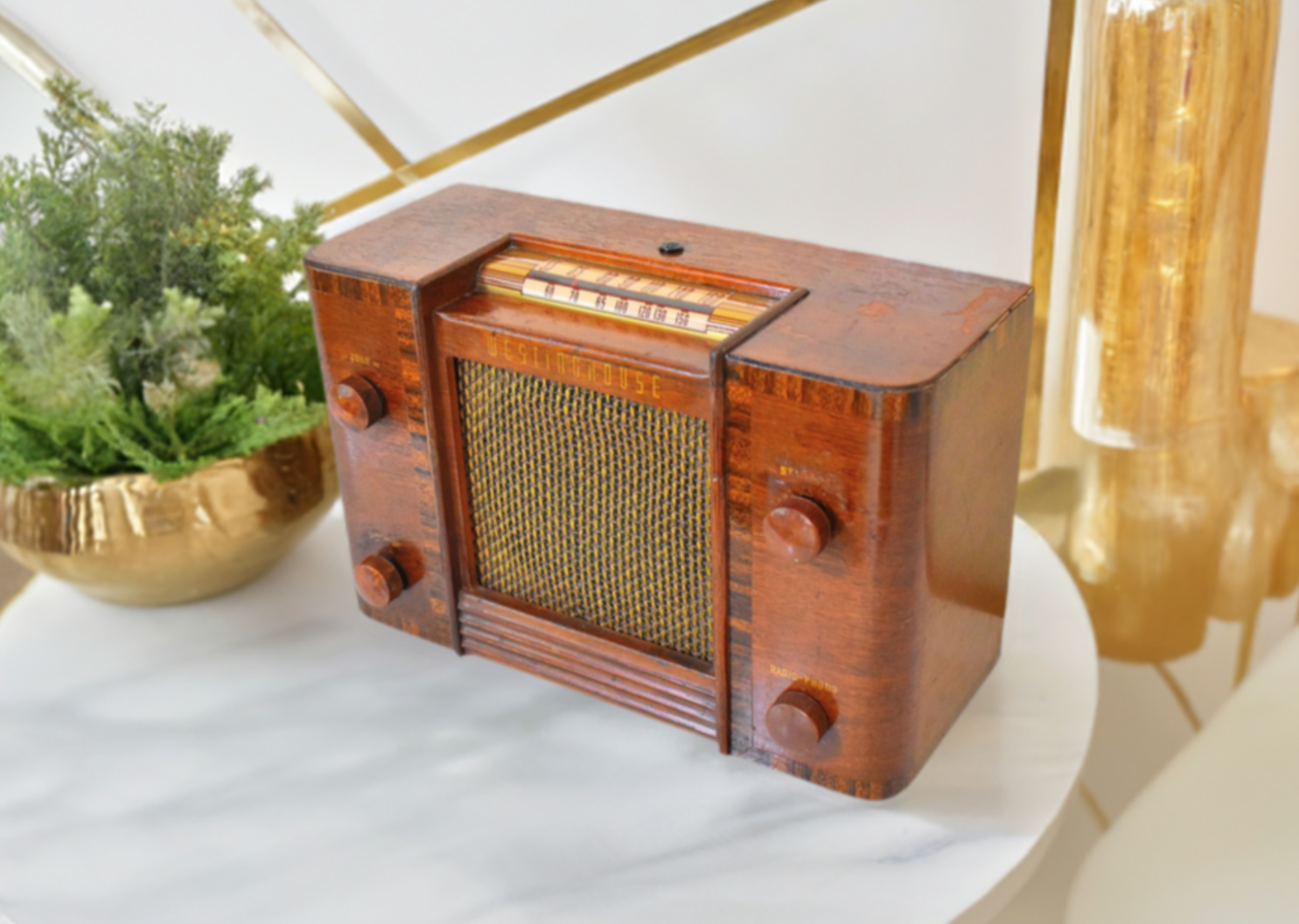 Artisan Crafted Wood 1946 Westinghouse Model H-130 Vacuum Tube AM