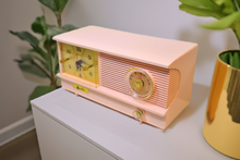 Load image into Gallery viewer, Powder Pink 1957 Arvin Model 51R32 Vacuum Tube AM Clock Radio Rare Model Unusual Design!